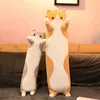 かわいい猫の枕の柔らかくて快適な怠惰な長いストリップの枕ぬいぐるみドールガールボーイ誕生日ギフト人形純レッドギフトF8110 210420