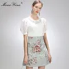 Mode Designer Suit Summer Women's Puff Sleeve T-shirt Toppar + Blommig Beaded Short Skirt Two-Pite Suit 210524
