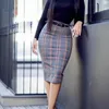 Kvinnor Hög midja Plaid Penna Kjolar Bodycon Retro Snygg Elegant Kontor Ladies Sommar Modest Slim African Fashion Jupes Falader 210619