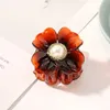 Süße Mini-Blume Perlen-Haar-Clips für Frauen Mädchen Haarklaue Chic Barrettes Klaue Krabben Haarnadeln Styling Mode Haarschmuck