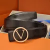 Cinture di designer all'ingrosso Cintura di moda da uomo Luxurys da donna Cintura di alta qualità Cintura in pelle casual Classica lettera V Ceinture stampata