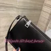 Designers de luxe Sacs de haute qualité Dames À la tête de la tendance de la mode sous les aisselles Petit sac carré Sac à main Femmes voyageant et faisant du shopping, loisirs pratiques