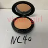 M Brand Face Powder Makeup Plus Foundation المضغوط غير اللامع للمكياج الطبيعي مساحيق الوجه سهلة الارتداء 15 جرام NC 11 لون