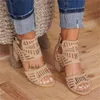 Vintage Hollow Out Sandals Mid Heel Lato Slip-On Buckle Damskie Buty Sztuczne Otwórz Toe Casual Wedding Pompy Kobiety Sandalias K78