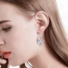 Swarovski 드롭 여성 패션의 Malanda Crystals 우아한 매달려있는 귀걸이 웨딩 파티 쥬얼리 선물