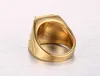 Retro Mężczyzna Ze Stali Nierdzewnej Ring Manhattan College Gold-Color School Veteran dla mężczyzn Drop Shipping X0715