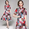 Robe de piste de designer d'impression de fleurs Femmes d'été Élégantes manches courtes Slim Longueur au genou Vintage Robes de ligne 210514