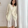 ラペルブラウスのための女性の薄い長袖の女性のカジュアルな優雅さの女性夏のジャケットのoutwear 210608