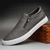 Hombres PU Cuero Zapatos casuales Hombre Conducción Moda Slip-On Mocasines Mocasines Calzado Cremallera Plana Tenis Masculino 220303