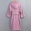 Roupa de sono masculina com capuz de capuz de capuz de inverno Bathrobe Terry com bordados requintados homens homens roubos de banheira de banheira de roupão