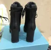 2021 Designer laarsjes van geborsteld leer en nylon vetersluiting Dames enkellaarsjes Leer Biker Boot Australia Bootiess Winterlaarzen maat US4-US10