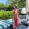 女性のドレス赤いレースメッシュ刺繍半袖Oネックビーチ休暇カジュアルマキシドレス女性滑走路デザイン210603