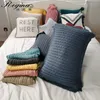 Regina Marka Twist Stripe Knitted Pillow Case Nordic Styl Super Miękkie łóżko Dekoracyjne Pokrywa Różowa Beżowa Szara Poduszka 220217