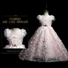 2021 Vackra Lavendar Flower Girls Dresses 3D Flowers Girls Pageant Gowns For Kids Wedding Party Lace First Holy Communion Dress254m