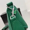 디자이너 숄더백 트라이앵글 퓨어 컬러 지갑 유니섹스 스타일 투인원 패션 가방 지갑 와이드 스트랩이 있는 고품질 소프트 가죽 포켓