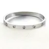 Charm Online Shopping Ladies Jewelry 18K oro inossidabile in acciaio inossidabile braccialezza con Diamond247a