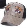 Classic Caps tela di alta qualità serpente tigre ape gatto con berretto da baseball da uomo borsa per la polvere moda donna cappello da sole cappelli a secchiello