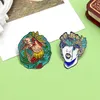 Alfileres, broches bosque tucán mariposa espíritu mujer llorando colorido loro esmalte Pin insignia joyería regalo para niños amigos