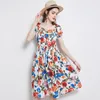 Vintage Midi Sukienka Dla Kobiet Wysoka Talia Kwadratowy Kołnierz Kwiatowy Drukowane Przyciski Kwiatowe Przyciski Krótki Rękaw Puff Wakacyjny Przyczynowy 2XL 210421