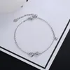 Link, łańcuch Moda biżuteria Metalowa Bow Charm Bransoletka 2021 Projekt Silvery Posing Błyszczący Kryształ Jeden Warstwa Dla Kobiet Prezenty