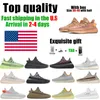 Mağazada ABD Kanye Koşu Ayakkabıları En Kaliteli 2021 En Yeni Mens Bayan Koşu Ayakkabıları Kilitli Zebra Kuyruk Işık Yansıtıcı Kadın Spor Ayakkabıları 36-48 Kutusu Ile Yarım Boyutu