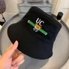 lyxdesigner Bucket Hat fisherman double side wear sommarresor väsentligt mode mångsidigt solskydd 3 färger för män och kvinnor bra trevligt