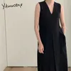 Yitimuceng Maxi-Plisseekleider für Frauen, gerüschtes Tank-Top-Kleid, hohe Taille, ärmellos, schwarz-weißes Sommerkleid, Sommermode 210601