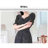 ファッション韓国風の夏のドレス女性の気質スクエアネックヴィンテージエレガントなシフォンプリントvestidos 210520