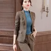 女性の2ピースパンツ女性ブレザースーツ春秋の女性のジャケット+ロングパンツ女性の上着エレガントな女性コートプラスサイズS-4XL Y222