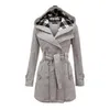 Mode Woolen Coat Women Warm Fleece Jacka med bälten Dubbelbröst Solid Casual Jacka Vinter Vintage Slim Ladies Coat 211104