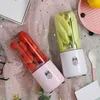 Handleiding Juicers Mini Juicer Huishoudelijke Draagbare USB Opladen 500 ml Fruit Juicing Cup Keuken Voedselverwerkers Roze / Whitet2i52202