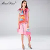 Design de designer de moda primavera Outono Mulheres de manga curta das mulheres impressão assimétrica blusa + saia assimétrica two-peça terno 210524