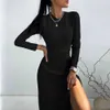 Kadın Örme Uzun Kollu Ince Elbise Zarif Katı Düğme Yarık MIDI Parti Elbiseler Rahat Moda Sonbahar Kış Siyah Elbise 2021 Y1006