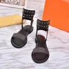 2021 Sandálias de Luxo Sandálias Slide Moda Longa Liso Beach Slipper Sandália Flip Flop Canvas Latia Gladiador Chinelos Sapatos com Caixa