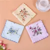 Bomull Handkerchief Floral Broderade Kvinnor Handkerchiefs Blomma Lady Hankies Mini Squarescarf Boutique Pocket Handduk T9i001395