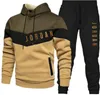 tuta Tuta firmata Felpa con cappuccio Felpe Nero Bianco Autunno Inverno Jogger Tuta sportiva Set tute da uomo