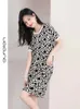 ファッションエレガントなドレス女性のカジュアルな自己栽培アイスシルクニットTシャツスカート夏の韓国の婦人服210520