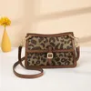 2022 Nieuwe Crossbady Schoudertassen Leopard Print Vintage Flap Bags Single Shoulder Messenger Design Baguette Bag