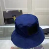 Modemarken Eimer Hut Modedesigner Herren Damen Kappe Einfache Persönlichkeit Hohe Qualität Kleine Krempe Kappen Zubehör