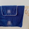 Luxe bewegwijzering badhanddoek set hoge kwaliteit zacht en comfortabel materiaal stof 4 kleuren beschikbaar wit grijs marineblauw en roze voor badkamer hotel vakantie nieuw