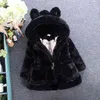 Мода зимняя детская одежда для девочек из искусственного мехового мехового пальто Пагентная теплая куртка Xmas Snowsuit 1-8Y верхняя одежда с капюшоном 211204