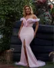 Lichtroze Mermaid Avondjurken Rode Tapijt Tiered Ruches Off Shoulder Party Gowns Plus Size Front Split Prom Club Jurk