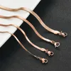 Kedjor Rostfritt stål Snake Rose Gold Color Tone Necklace Flat Chain Jewelry Gift Diy Fynd Accessories331R
