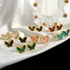 YPAY8Fashion 디자이너 나비와 꽃 매력 블랙 / 레드 / 화이트 / 타이거 눈 5 색 나비 스터드 귀걸이 어머니의 날