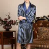 Vêtements pour hommes hommes hommes en satin pyjamas pyjama pyjamas robe manches longues peignoir kimono stripe nocturne roberie 275z