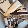 2024 Foulards Écharpe en cachemire pour femmes Pashmina Châles Wraps épais chaud Hijab Design de luxe Étoles d'hiver Couverture1