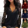 Casual v-neck spets långärmad t-shirt för kvinnor våren vinterkläder sexig fast färg svart tee shirt kontor dam topp 210527