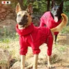 Giacca da esterno impermeabile per cani da compagnia Abbigliamento invernale Cappotto caldo Tuta grande Impermeabile riflettente per cani di taglia piccola, media e grande 210401