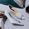 Designer klänning skor kvinna pekade tå stora diamant kattunge häl singel skor bröllopsfest högklackat mode sandaler höjd 7,5 cm 35-40