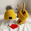 Baretten baby hoed herfst en winter kinderen sjaal set jongens meisjes schattige gebreide wol modeontwerper voor kinderen
